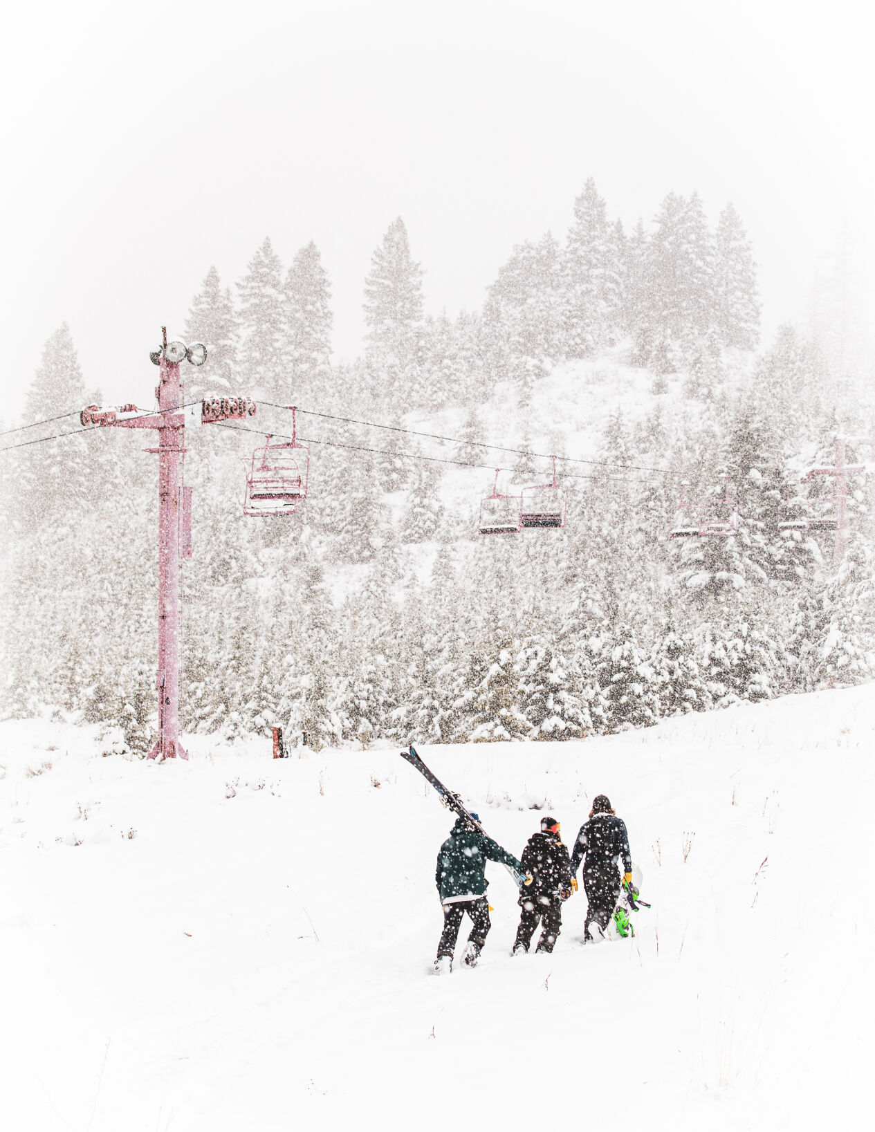 SkiingCoverDone01_Diggins-18.JPG